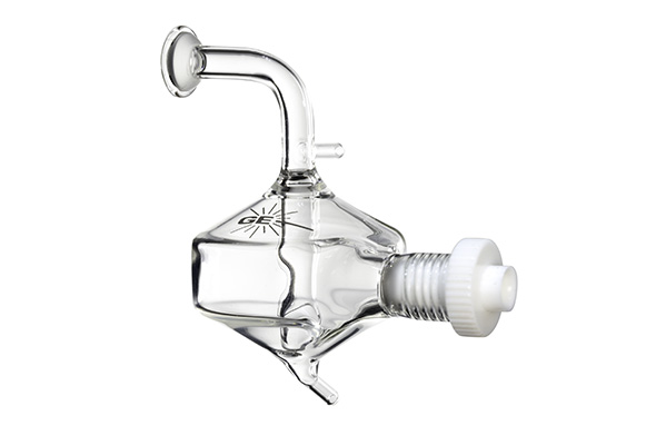 Twister Spray Chamber with Helix CT, 2.4mm Aux Port and 90deg Screw Mount